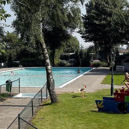Type B Basis 4 Persoons Aan Het Water 度假村 *